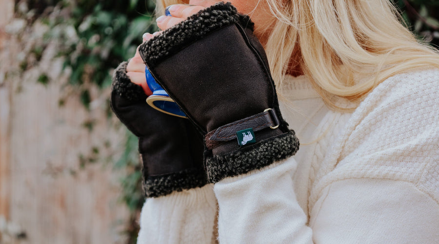 Sheepskin Mittens vs Gloves: Which Keeps Your Hands Warmer?