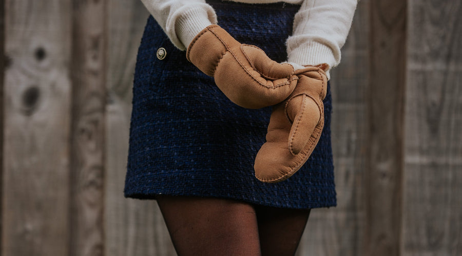 How to Choose the Right Size in Sheepskin Mittens