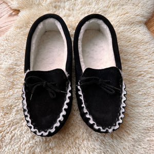 Special Edition: Waveney Moccasin Slippers in Black Sheepskin